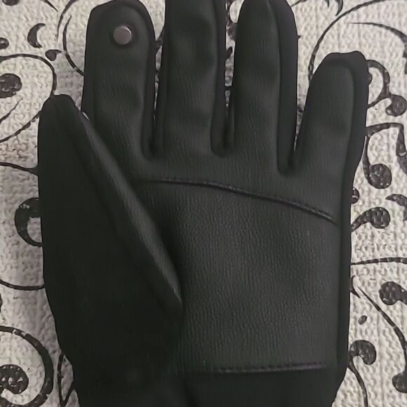 Black 180s Winter Gloves - Picture 13 of 16
